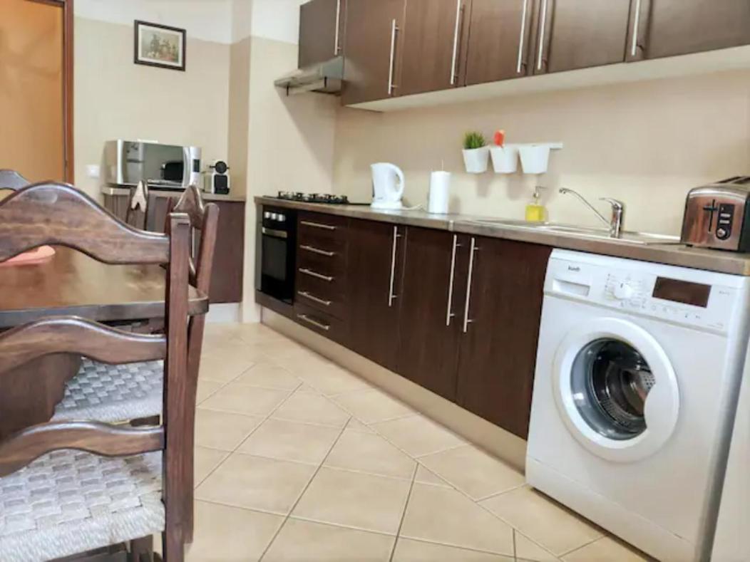 לואה Cosy2Bedroomapartment מראה חיצוני תמונה